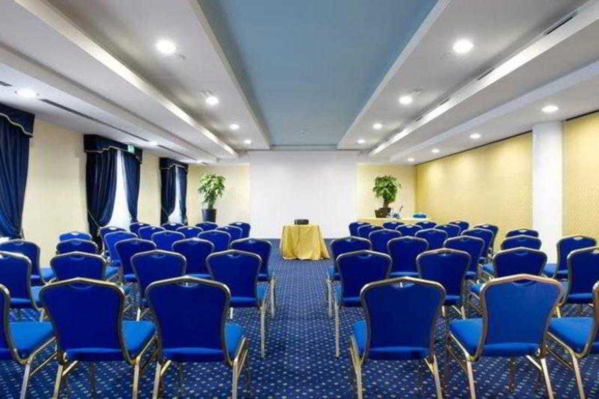 Villa Pace Park Hotel Bolognese Preganziol Business photo